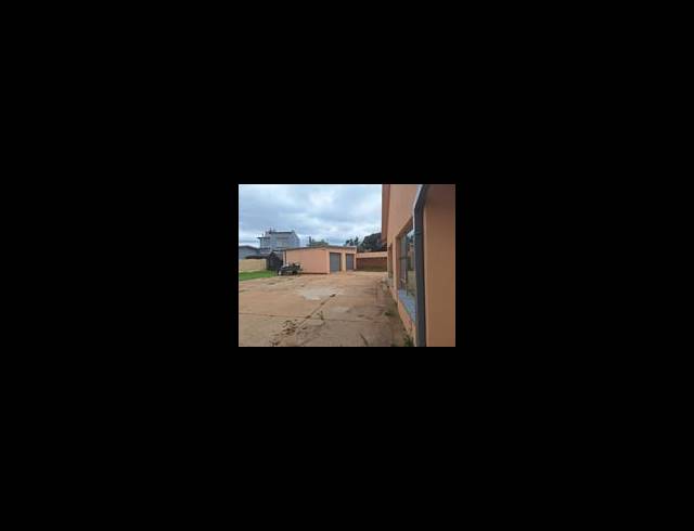 6 BEDROOM PROPERTY TO RENT IN EDELWEISS